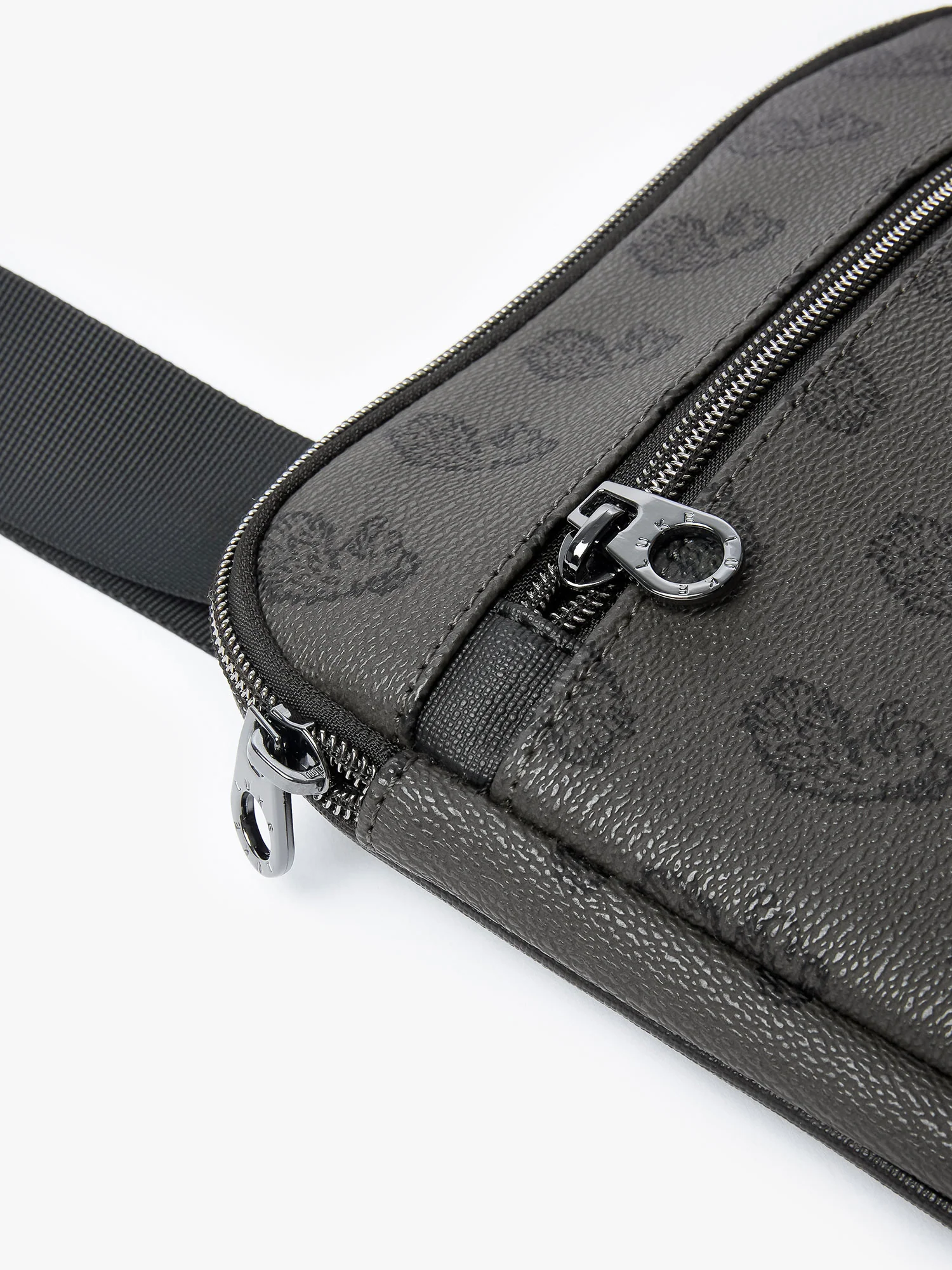 BEESLEY OVERPRINT CROSS BODY BAG - Image 3