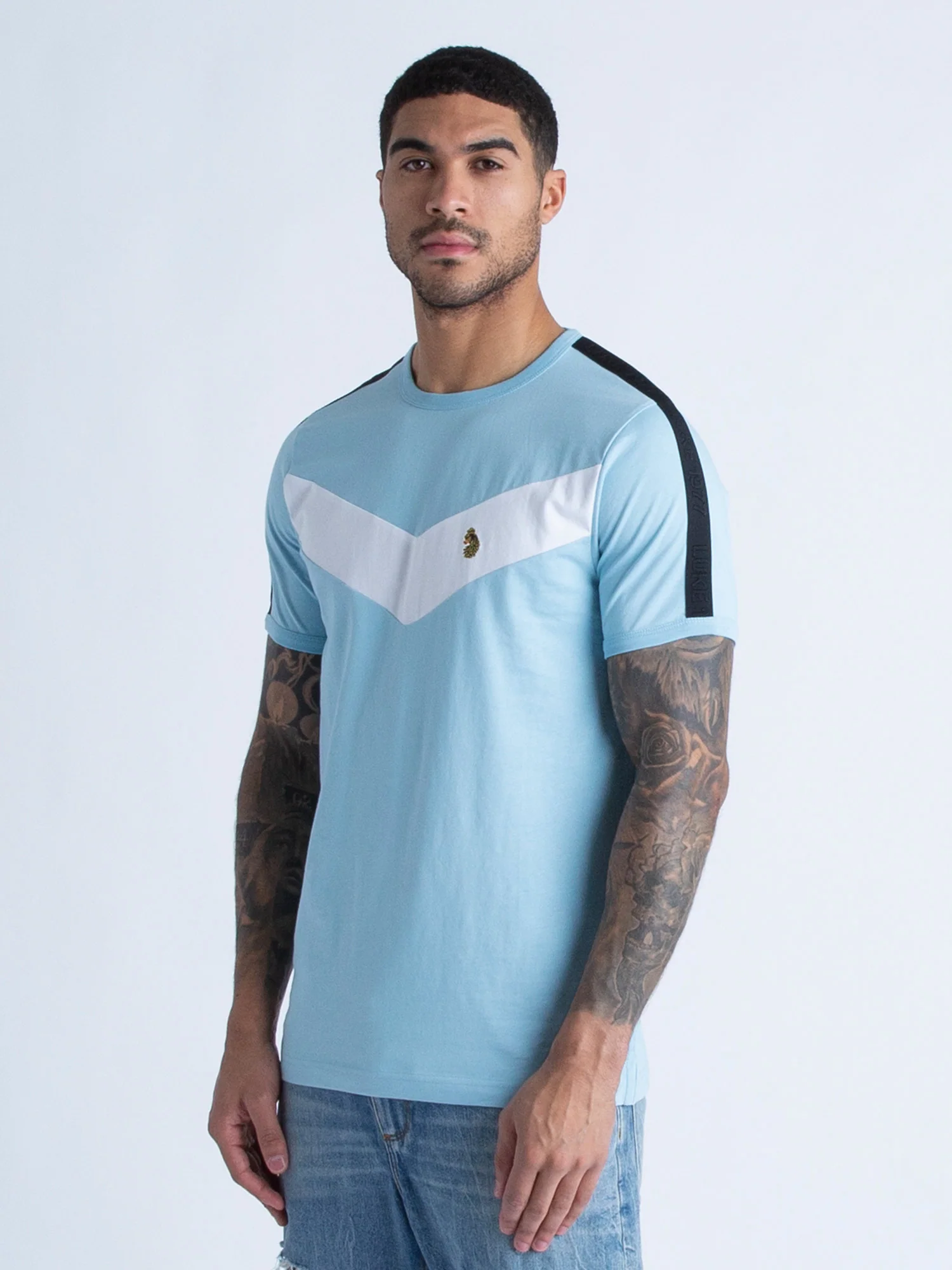 CALVIA CHEVRON T-SHIRT - Image 3