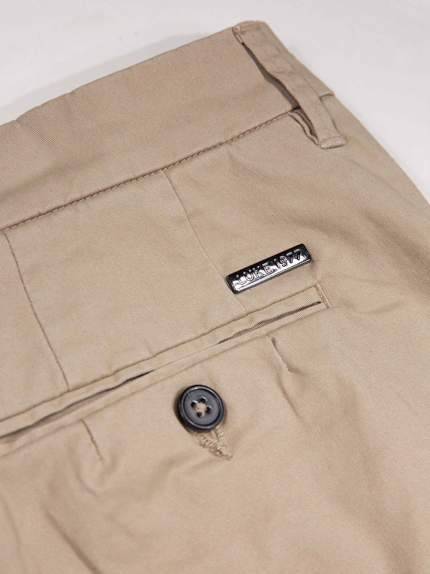CRANTOCK TAPERED CHINO TROUSERS - Image 8