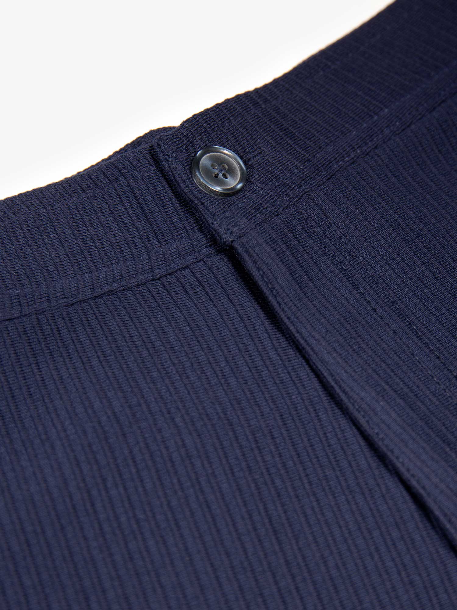 HELSTON TEXTURED SHORTS - Image 7