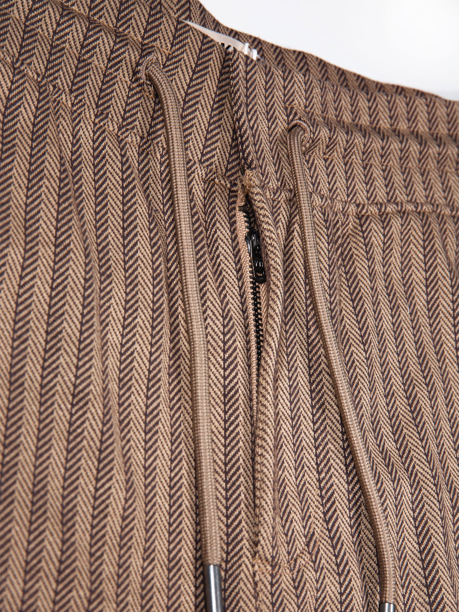 LAKI TEXTURED SHORTS - Image 7