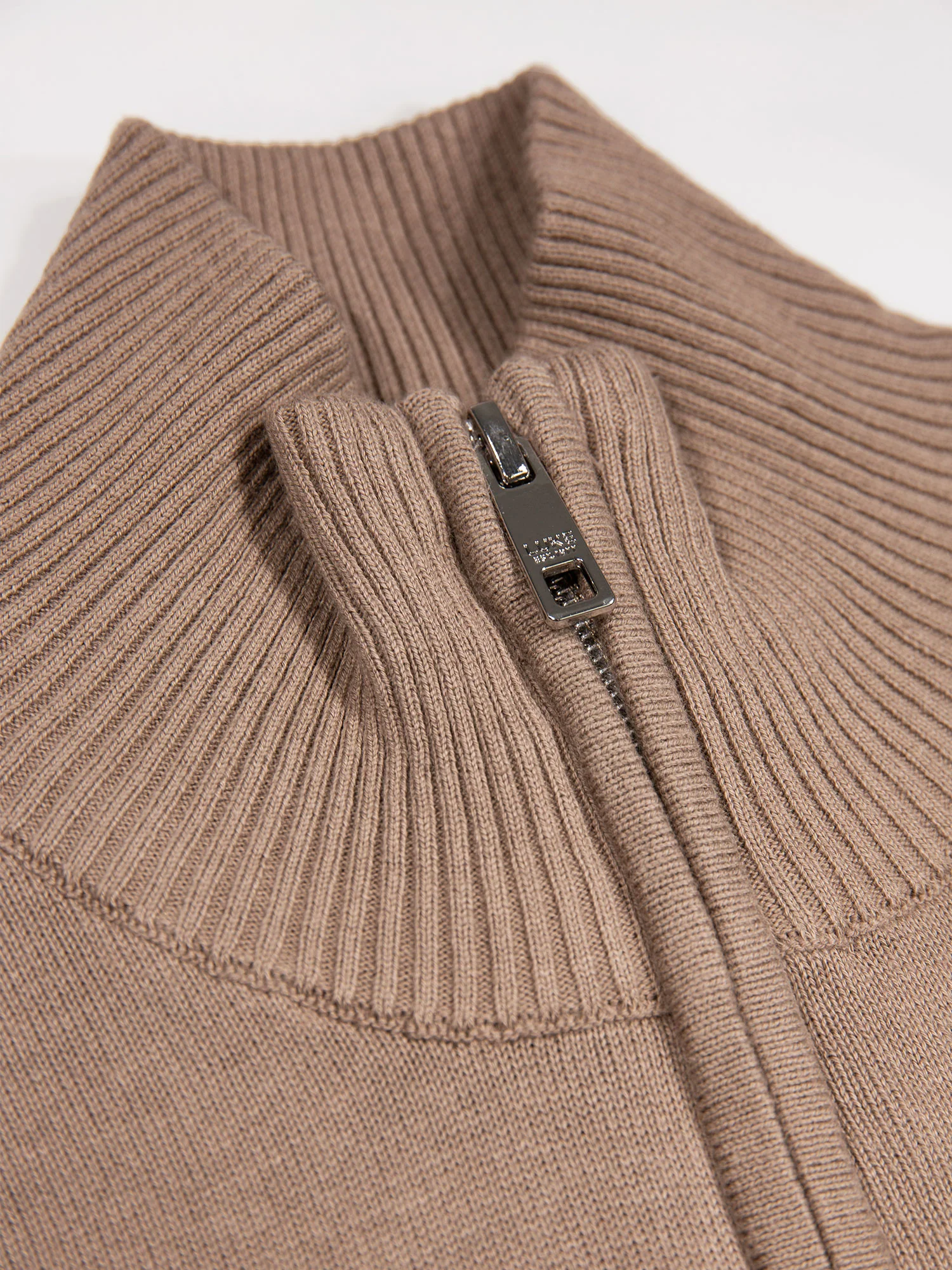 PRETENDER QUARTER ZIP KNITTED JUMPER - Image 6